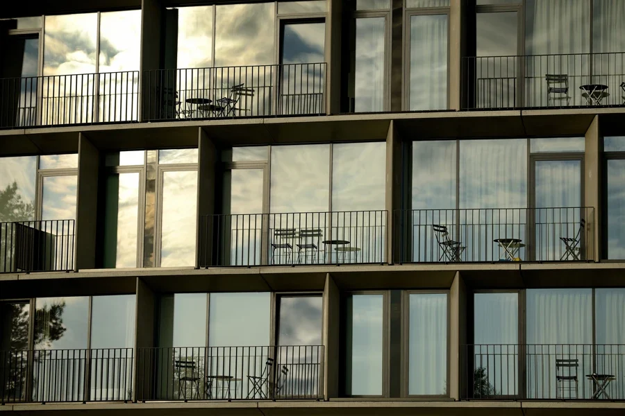 Reliable Privacy Window Film in Hillsboro, OR Reliable Privacy Window Film in Hillsboro, OR